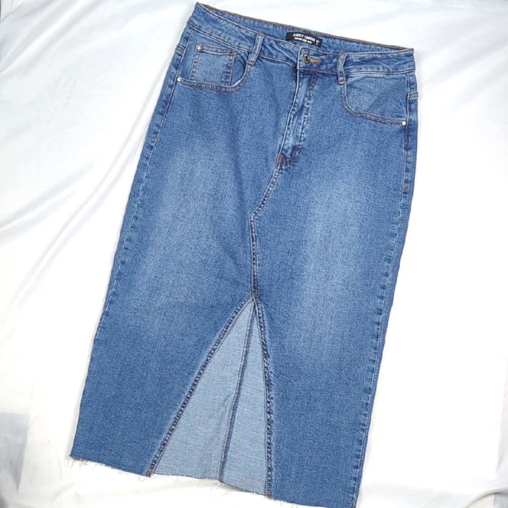 ALMOST FAMOUS Split Front Long High Rise Denim Midi Skirt